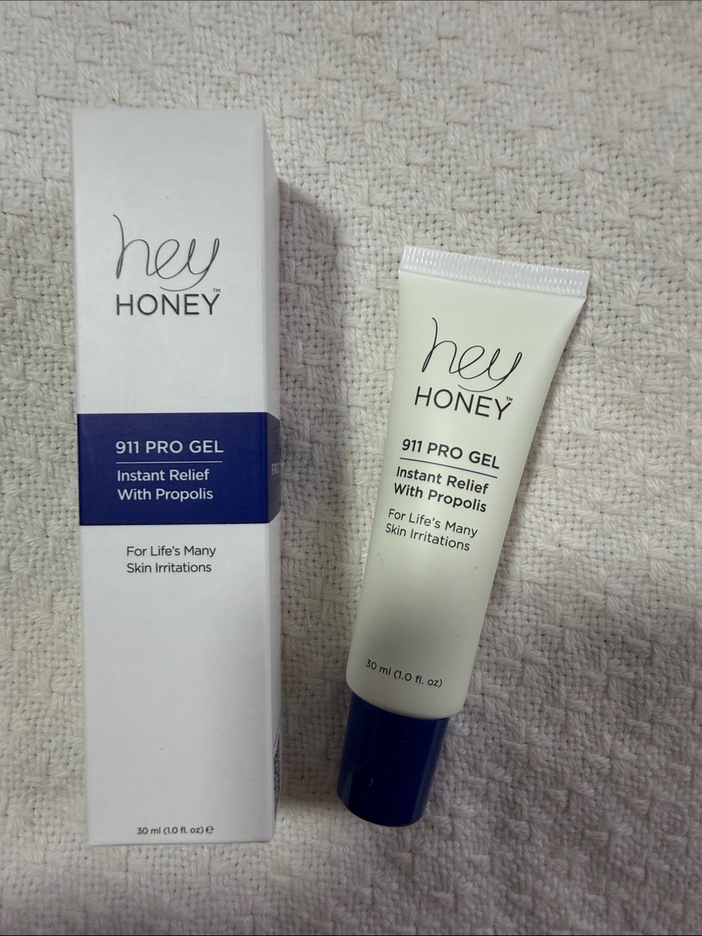 hey HONEY 911 Pro Gel Instant Relief with Propolis - White and Blue